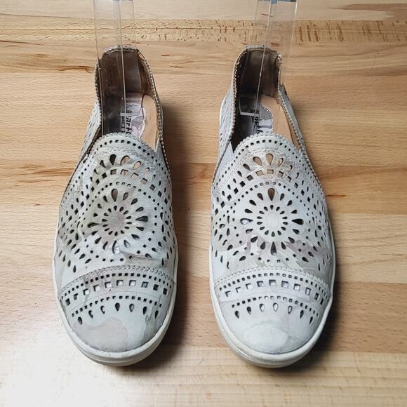 Earth Tangelo Flower Multi Laser Cut Slip-On Leather Sneakers Size 7.5 - Picture 4 of 12